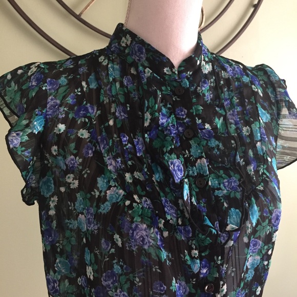 Blue Floral Sheer Flutter Sleeve - Picture 2 of 8